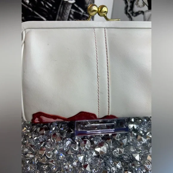 Coach 05’ poppy floral appliqué vintage RARE Poppy for Peace Kisslock EUC - Picture 11 of 16